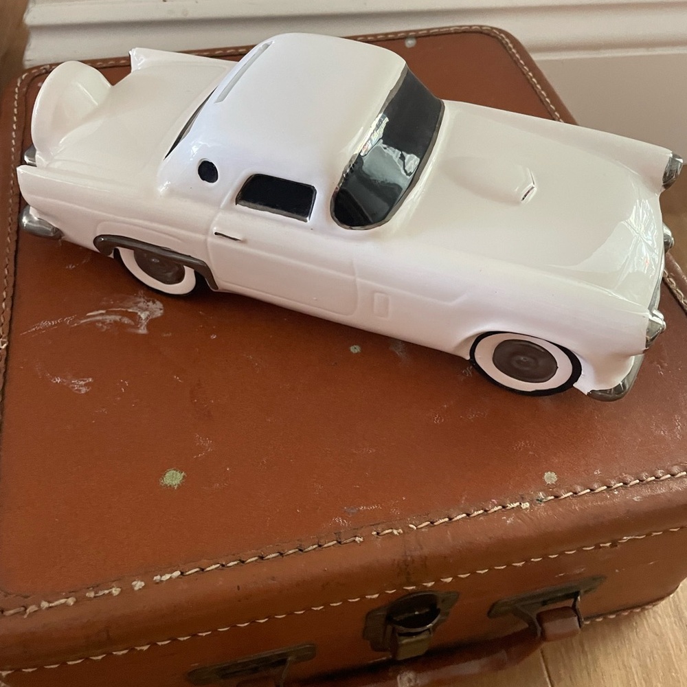 Vintage 1957 Ford Thunderbird ceramic coin car